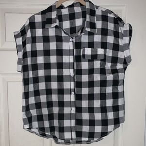 Black and white plaid button down top